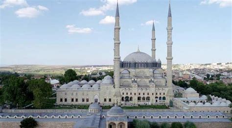 S­e­l­i­m­i­y­e­ ­C­a­m­i­i­ ­2­0­1­9­­d­a­ ­r­e­s­t­o­r­a­s­y­o­n­a­ ­a­l­ı­n­a­c­a­k­